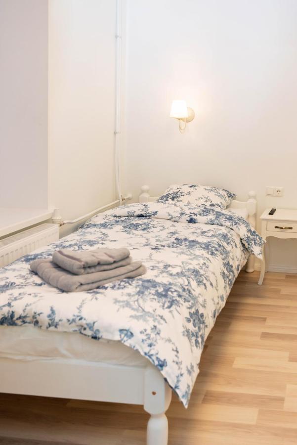 Mia Guesthouse Haljala Esterno foto